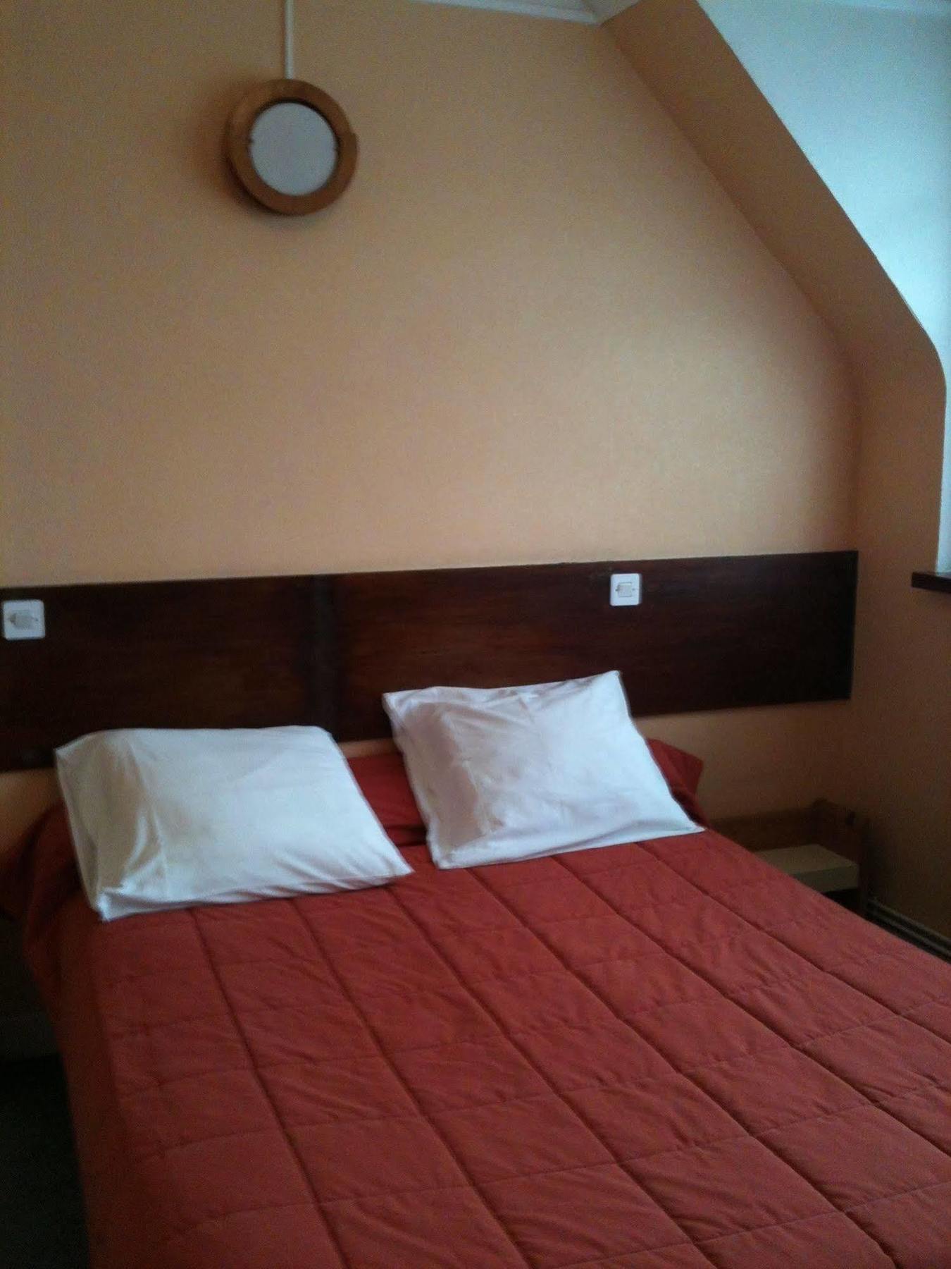 Hotel & Restaurant Hanoi Station Saint-Malo Zewnętrze zdjęcie