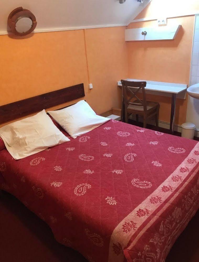 Hotel & Restaurant Hanoi Station Saint-Malo Zewnętrze zdjęcie